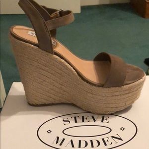 Steve Madden wedges